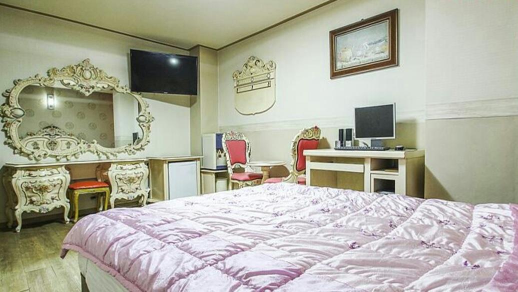 Bobos Hotel Jeju Exterior foto